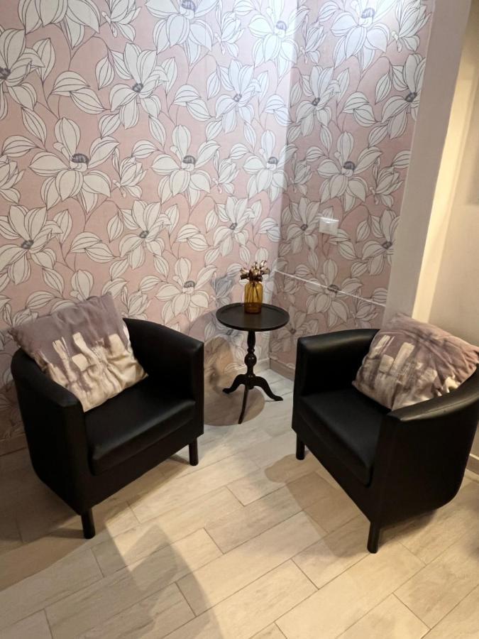 Il Nido - Cozy Studio Apartment In Santa Croce Firenze Bagian luar foto