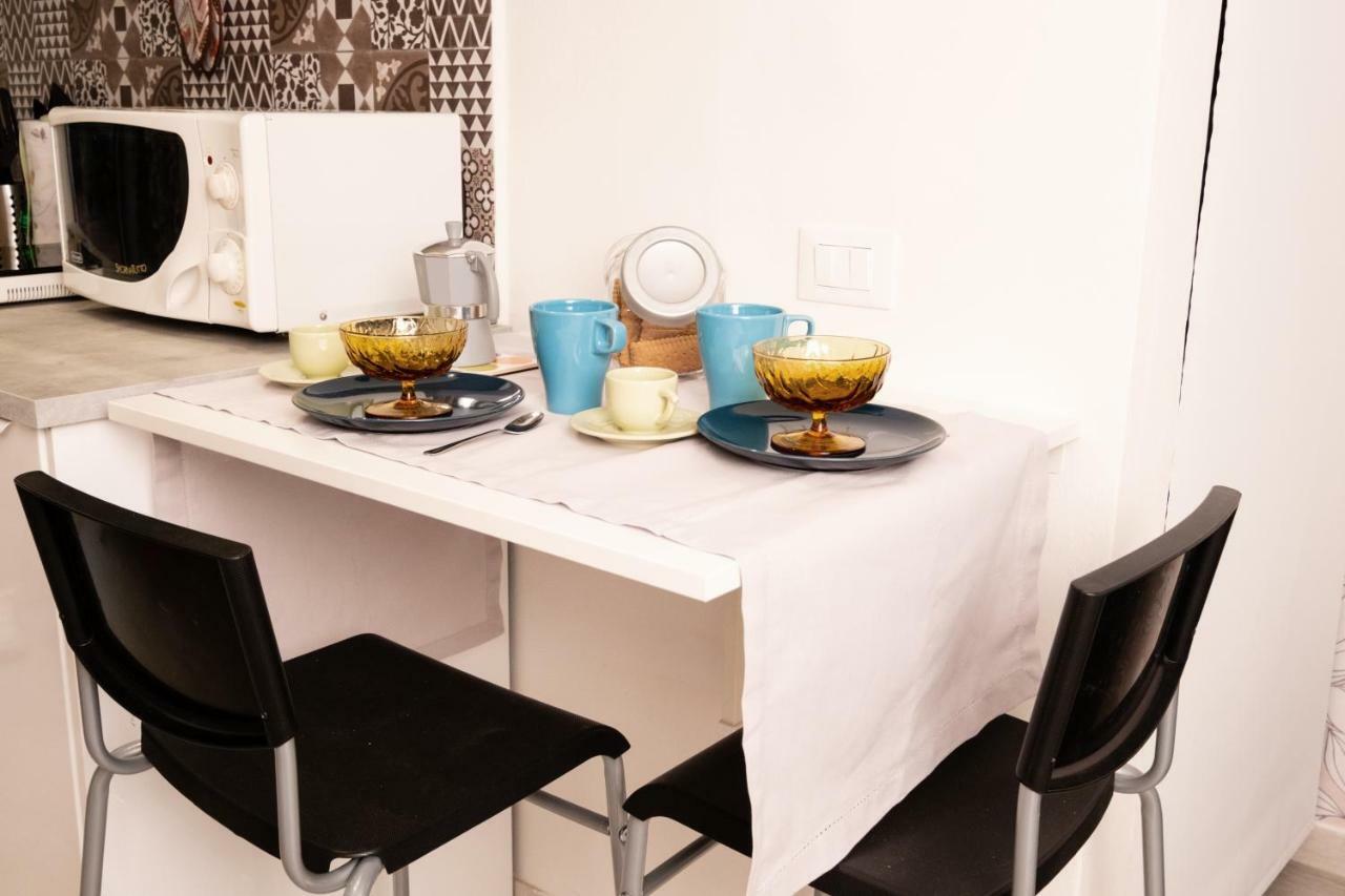 Il Nido - Cozy Studio Apartment In Santa Croce Firenze Bagian luar foto